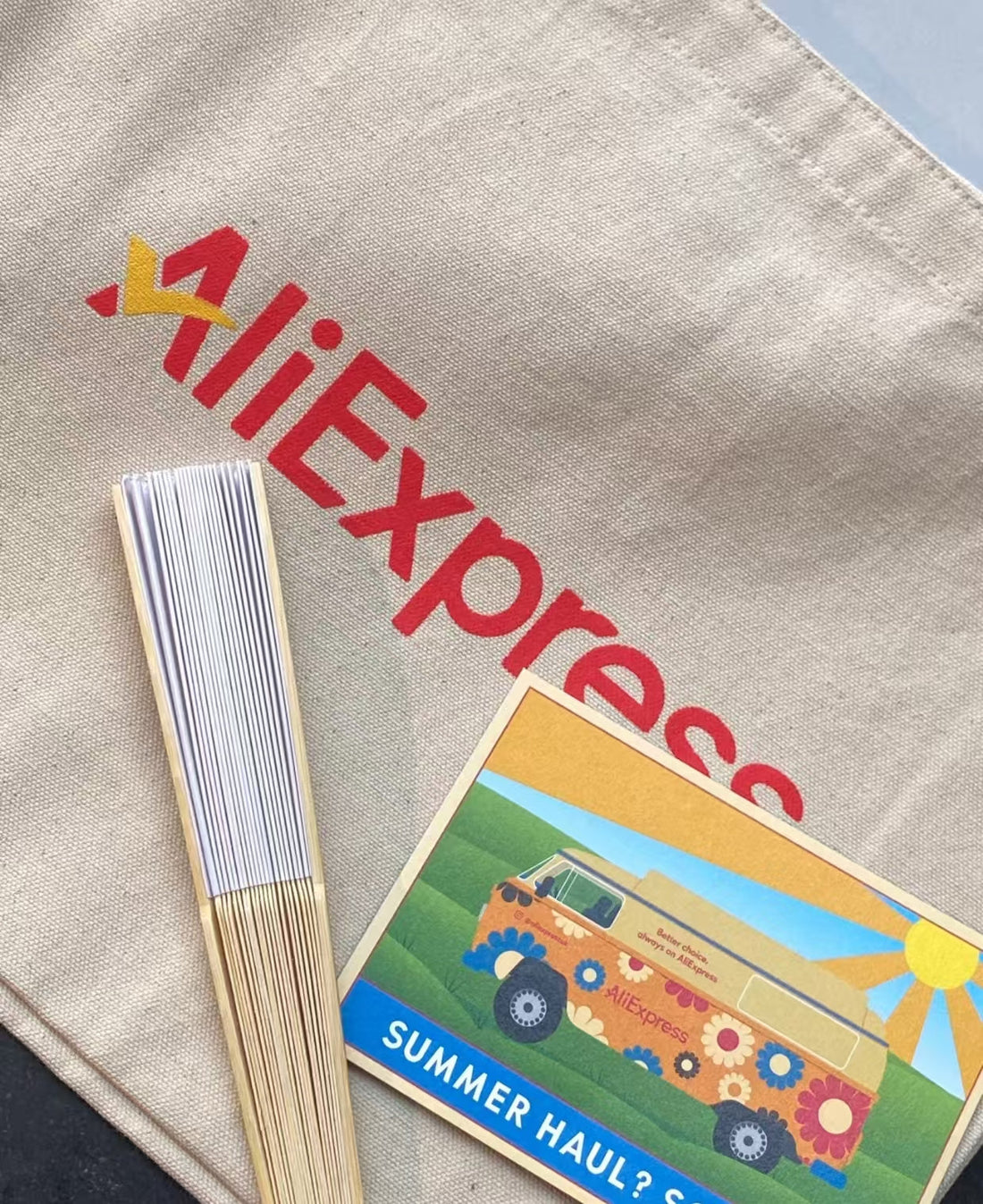 EU taxes on small parcels are going nuts. Meanwhile, AliExpress is quietly building AI warehouses. 🤖📦
