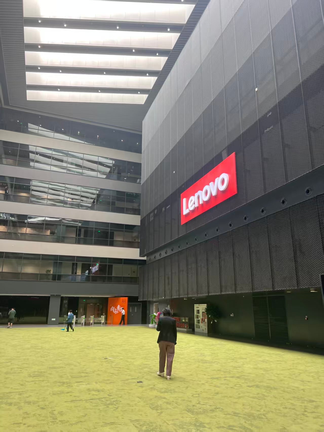 Lenovo
